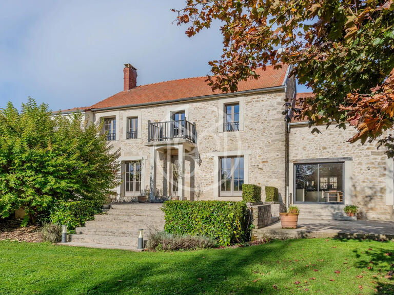 Maison Courville - 4 chambres - 246m²