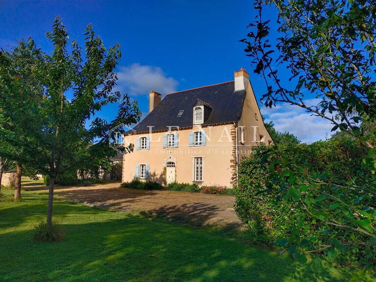 Manor Craon - 10 bedrooms - 540m²