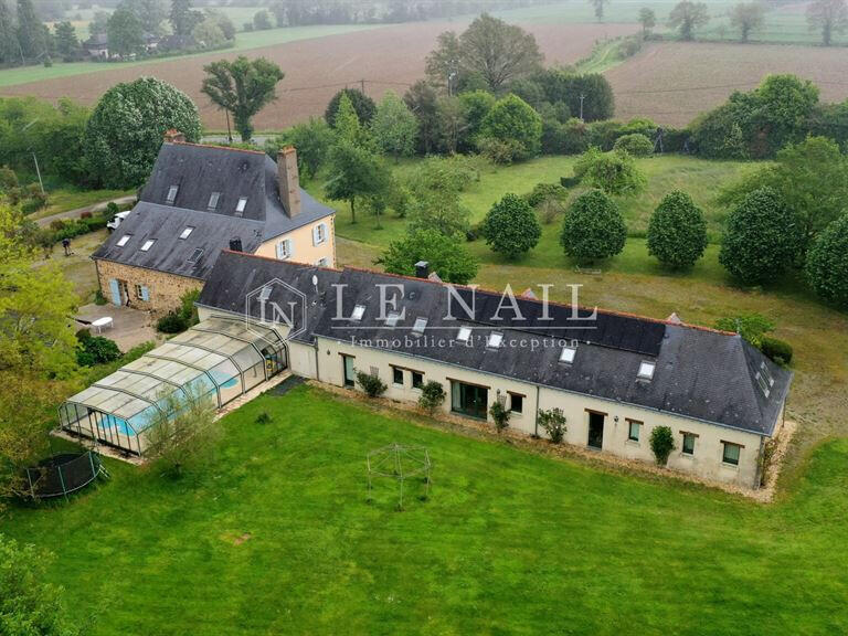 Manor Craon - 10 bedrooms - 540m²