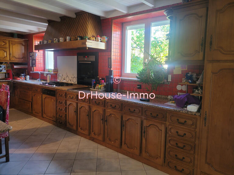 Villa Crêches-sur-Saône - 6 bedrooms - 370m²