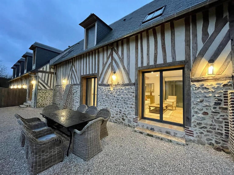 Maison Cricqueboeuf - 26 chambres - 830m²