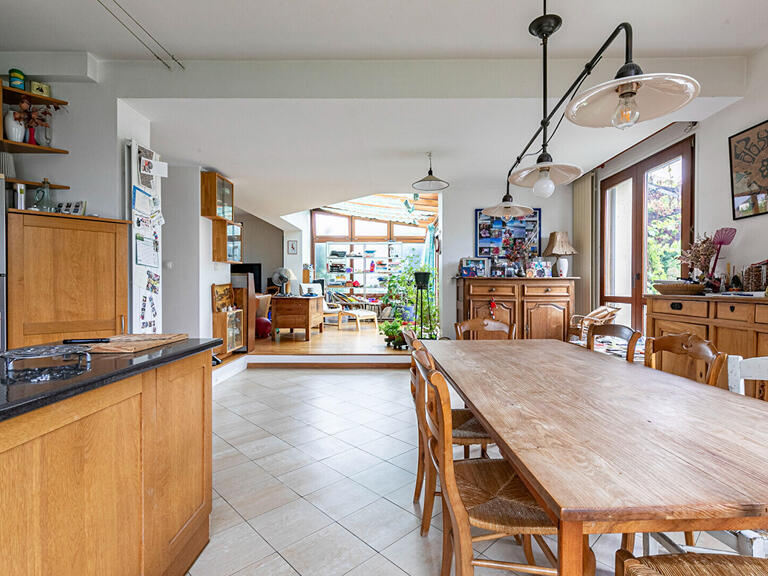 Maison Croissy-sur-Seine - 6 chambres - 199m²