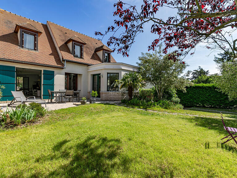 Maison Croissy-sur-Seine - 4 chambres - 155m²