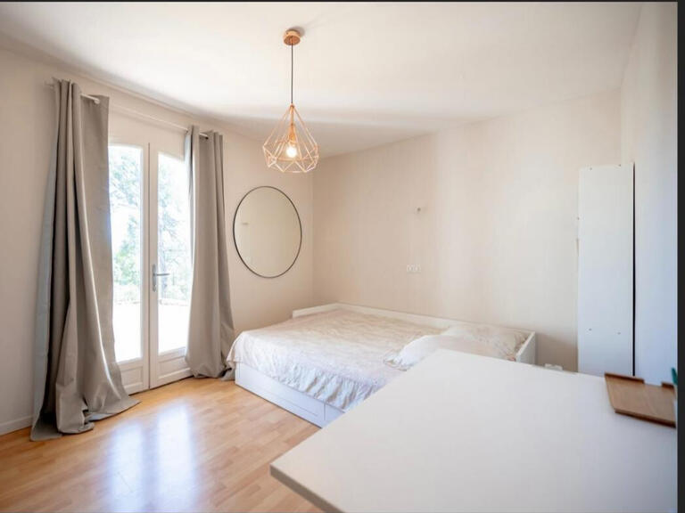 Vente Maison Cuers - 5 chambres