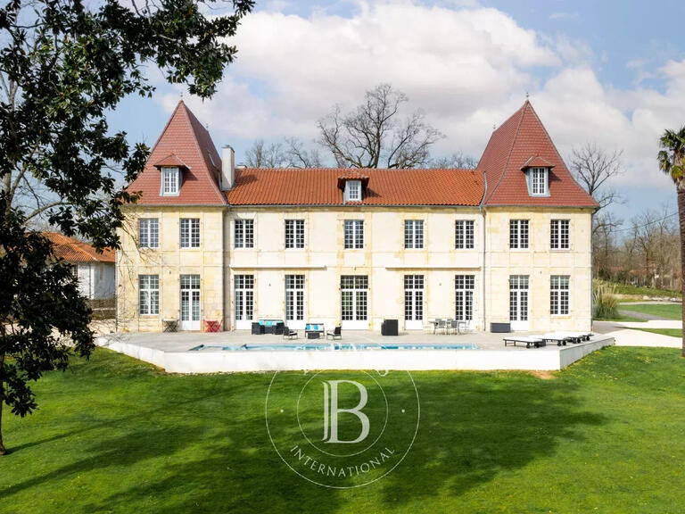 Château Dax - 8 chambres - 650m²