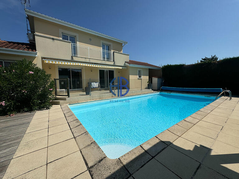 Villa Décines-Charpieu - 3 chambres - 119m²