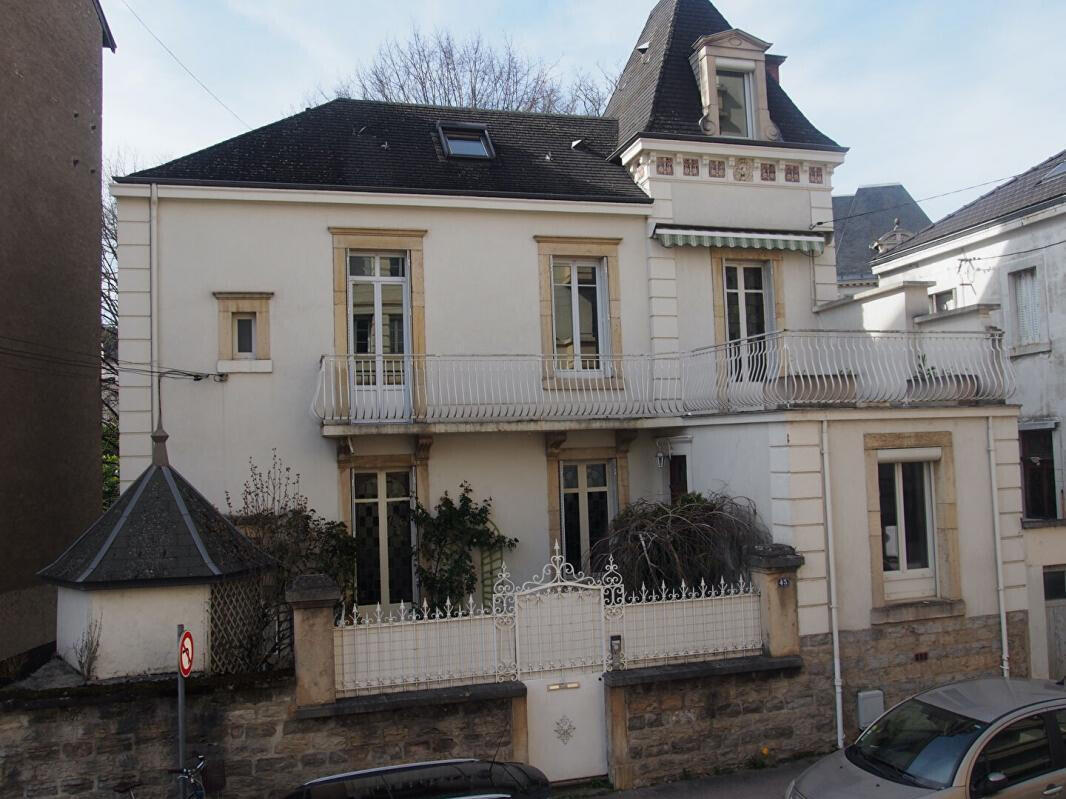 House Dijon