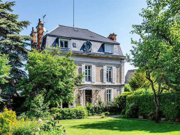 Maison Dijon - 7 chambres - 260m²