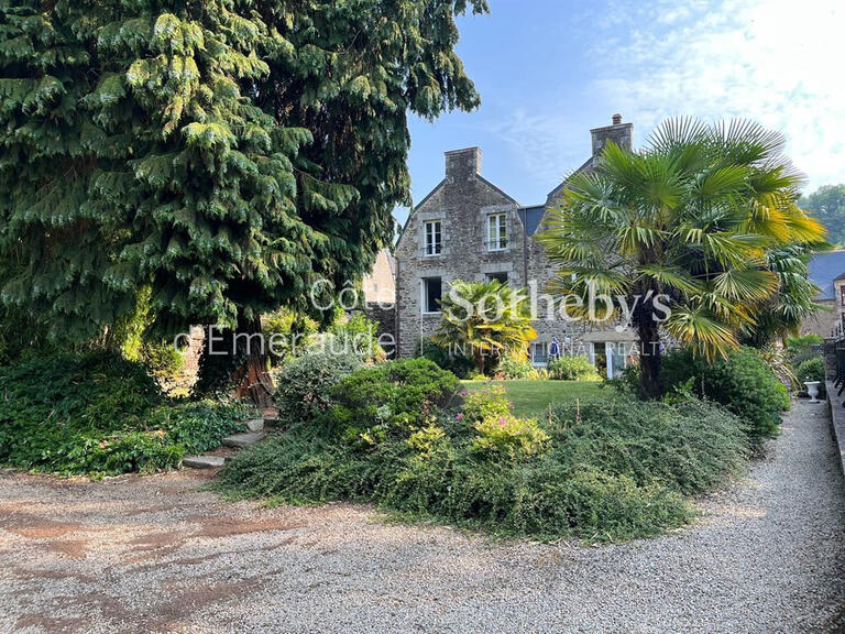 House Dinan - 438m²