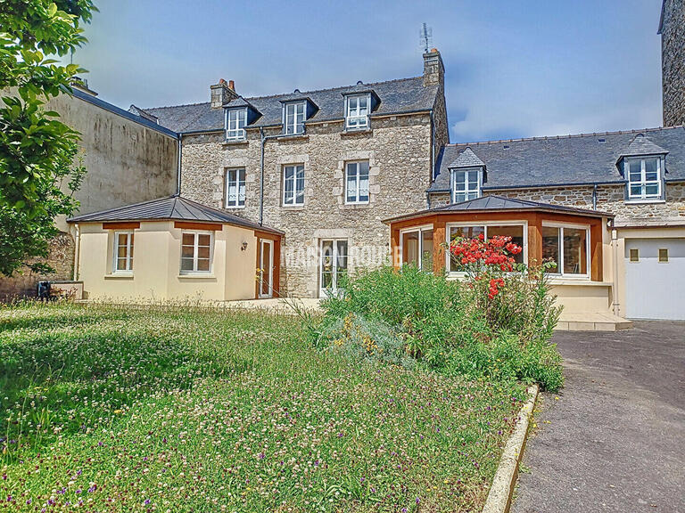 House Dinan - 6 bedrooms