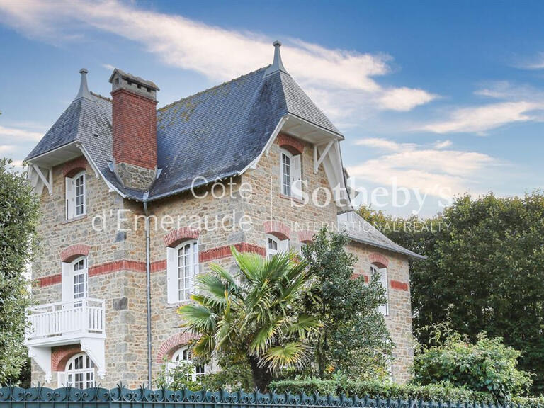 Propriété Dinard - 6 chambres - 198m²