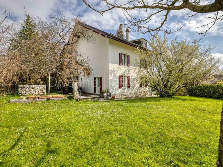 House Divonne-les-Bains - 5 bedrooms - 281m²