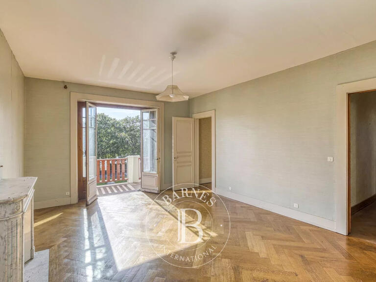 House Divonne-les-Bains - 7 bedrooms - 264m²