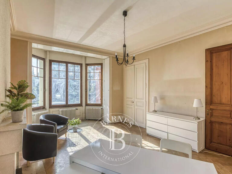 House Divonne-les-Bains - 7 bedrooms - 264m²