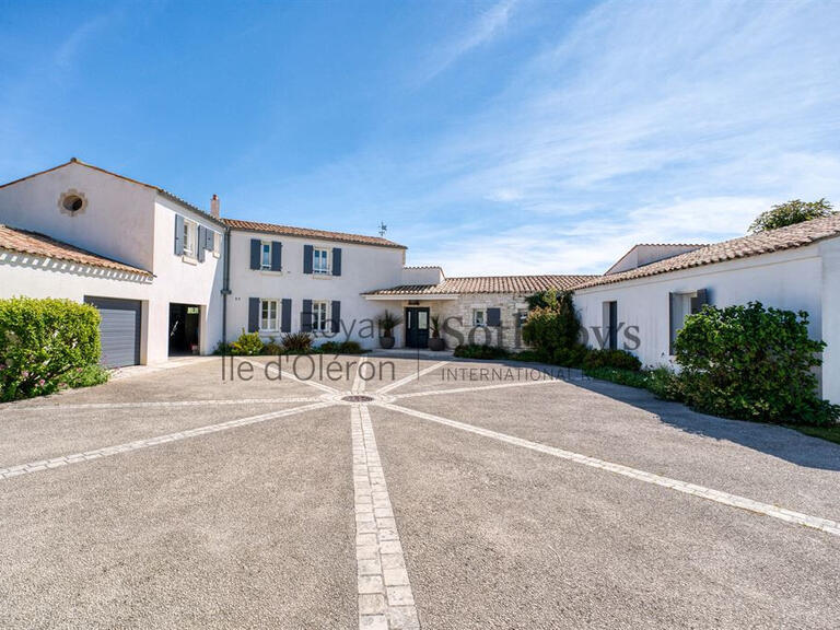 Maison Dolus-d'Oléron - 4 chambres - 360m²