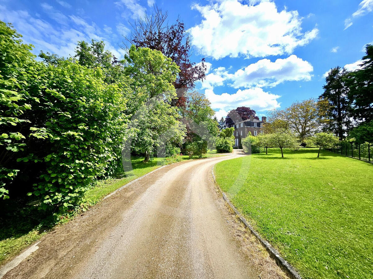 Manor Douville-sur-Andelle