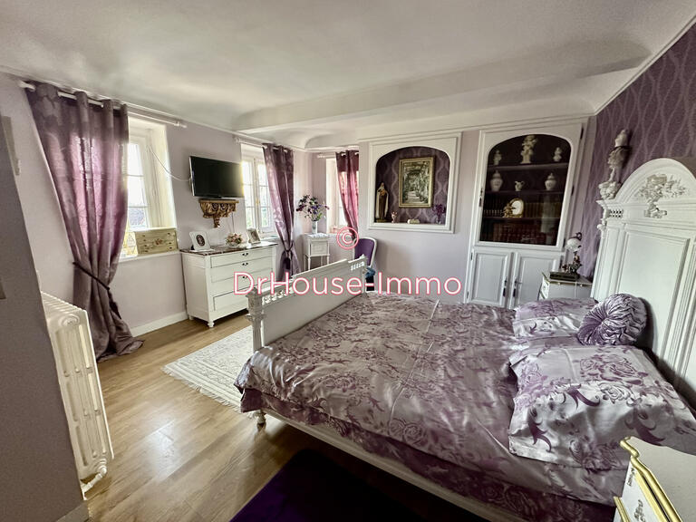 Castle Douvrend - 9 bedrooms - 390m²