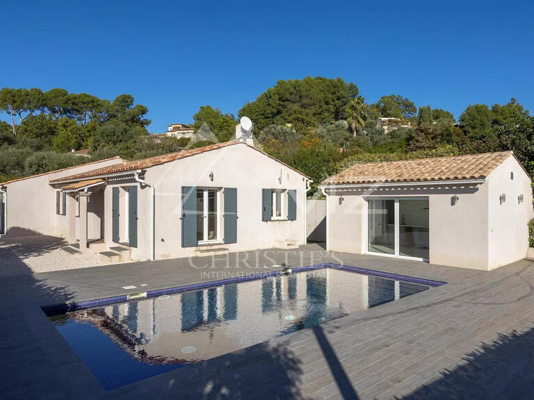 Villa Draguignan - 5 bedrooms - 140m²