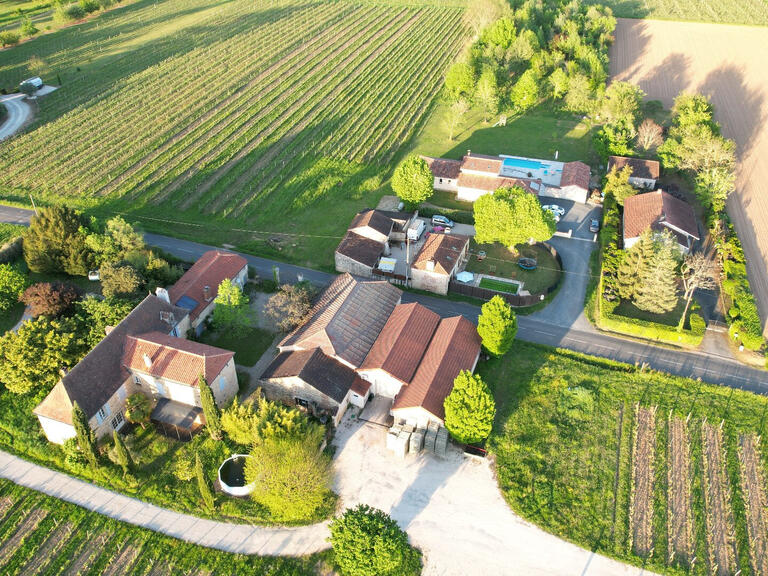 Vineyard Duravel - 6 bedrooms - 310m²