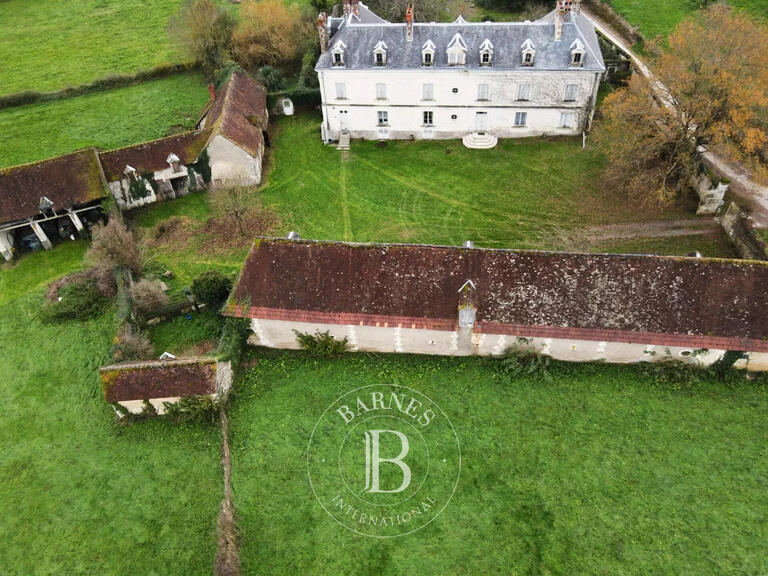 Château Écueillé - 8 chambres - 440m²