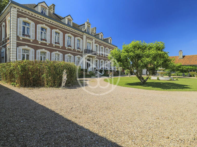 Castle Écuires - 8 bedrooms - 412m²