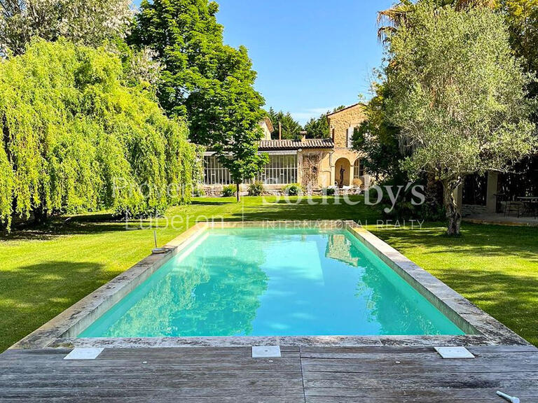 House Entraigues - 5 bedrooms - 280m²