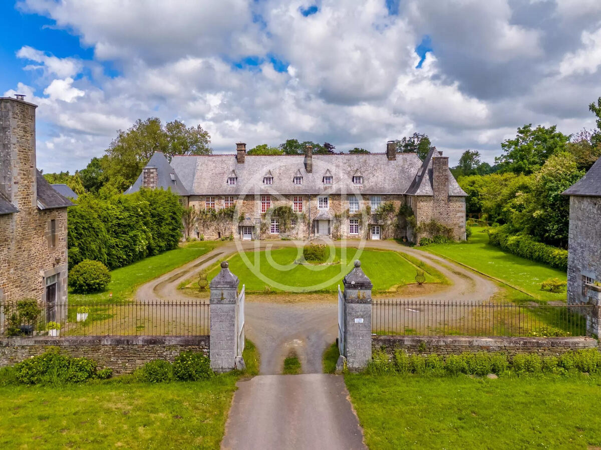 Castle Équilly