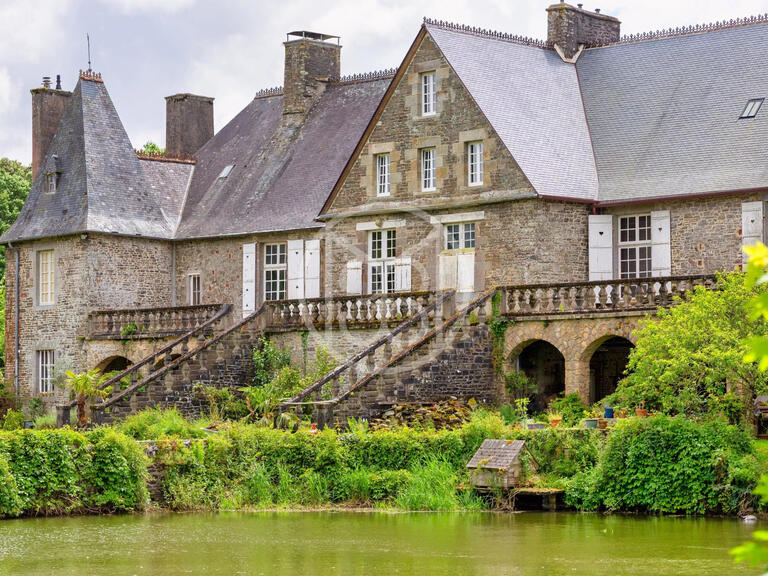 Château Équilly - 6 chambres - 1000m²