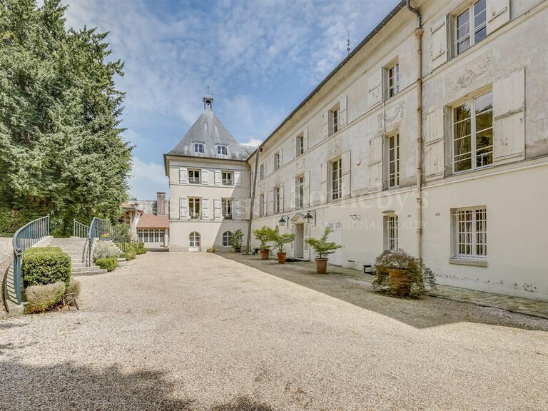 Maison Évecquemont - 11 chambres - 900m²