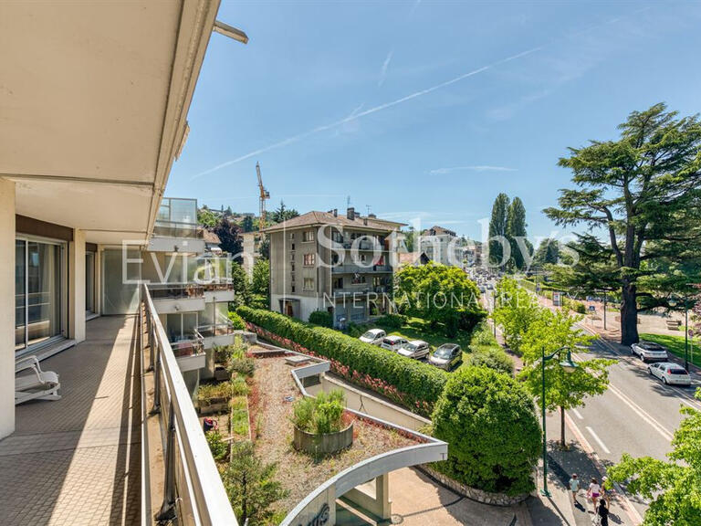 Vente Appartement Évian-les-Bains - 5 chambres