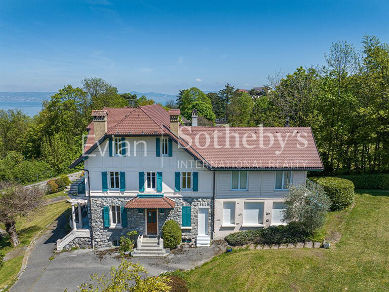 House Évian-les-Bains - 7 bedrooms - 400m²