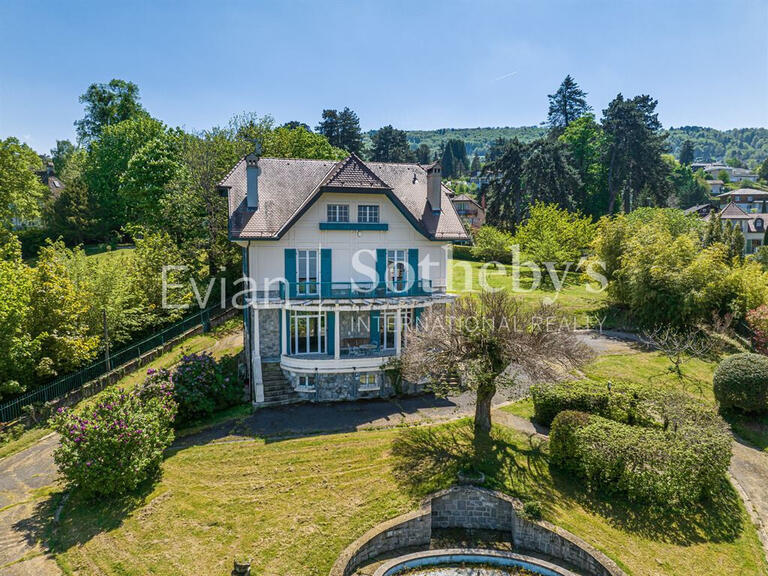 House Évian-les-Bains - 7 bedrooms - 400m²