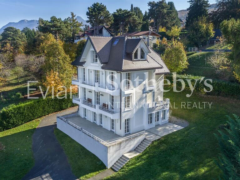 House Évian-les-Bains - 5 bedrooms - 340m²