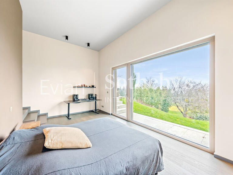 Maison Évian-les-Bains - 3 chambres - 302m²