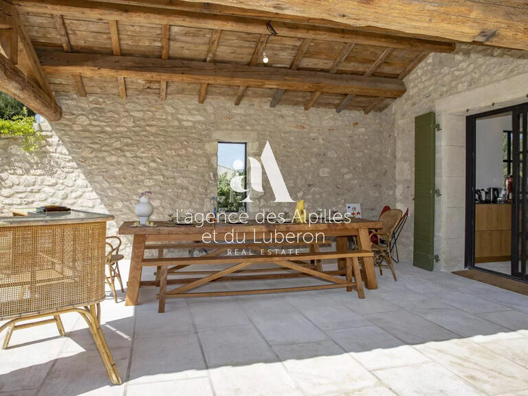 Maison Eygalières - 4 chambres - 215m²