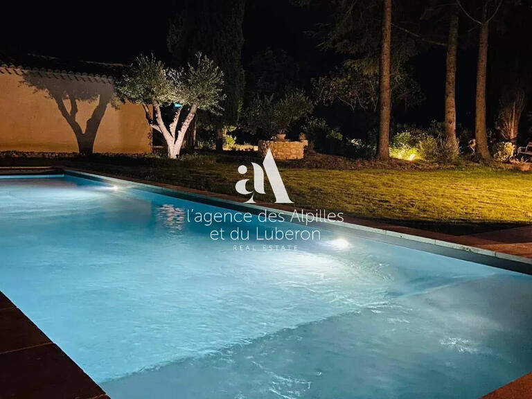 House Eygalières - 4 bedrooms - 1800m²