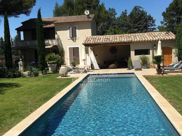 House Eygalières - 4 bedrooms - 1800m²