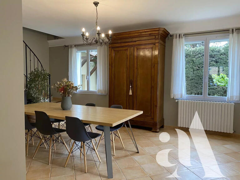 House Eygalières - 4 bedrooms - 1800m²