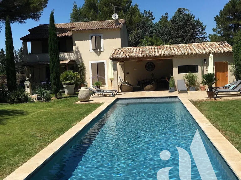 House Eygalières - 4 bedrooms - 1800m²