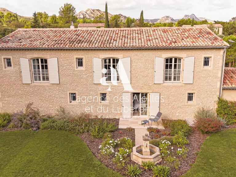 Maison Eygalières - 300m²