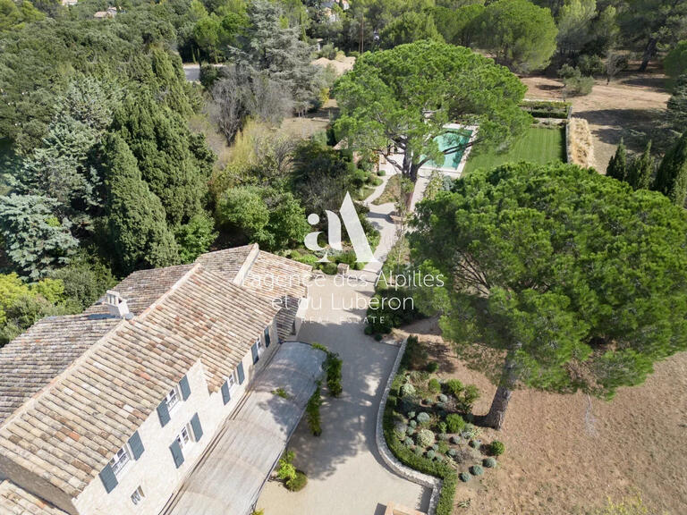 House Eygalières - 8 bedrooms - 550m²