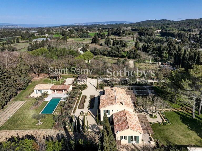 Maison Eygalières - 7 chambres - 300m²