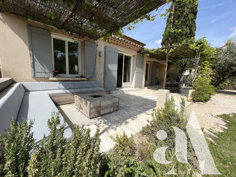 Villa Eygalières - 4 bedrooms - 250m²