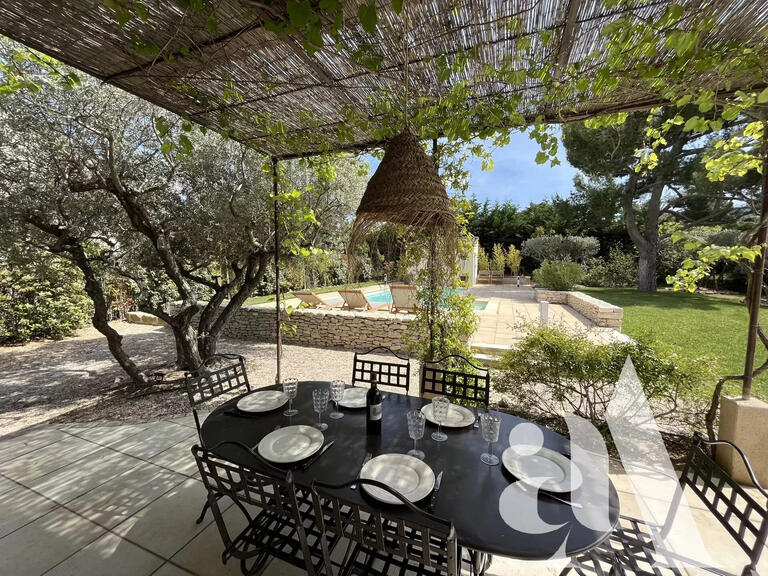 Villa Eygalières - 4 bedrooms - 250m²