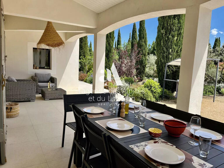 Villa Eygalières - 4 bedrooms - 180m²