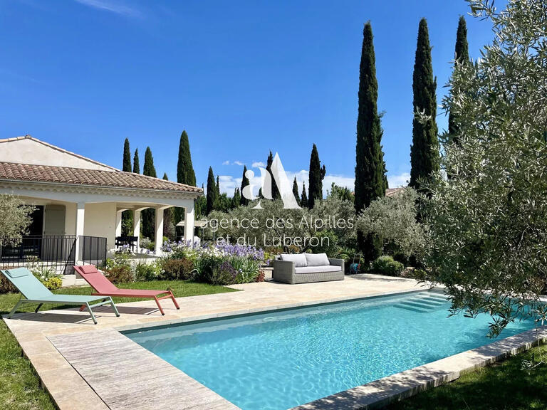 Villa Eygalières - 4 bedrooms - 180m²