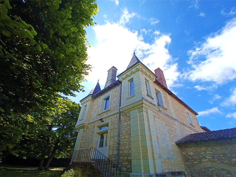 Maison Faye-la-Vineuse - 10 chambres - 530m²