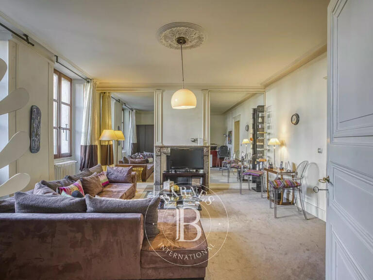 Hôtel particulier Ferney-Voltaire - 6 chambres - 699m²