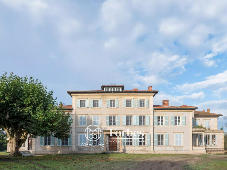 Château Feurs - 18 chambres - 1191m²