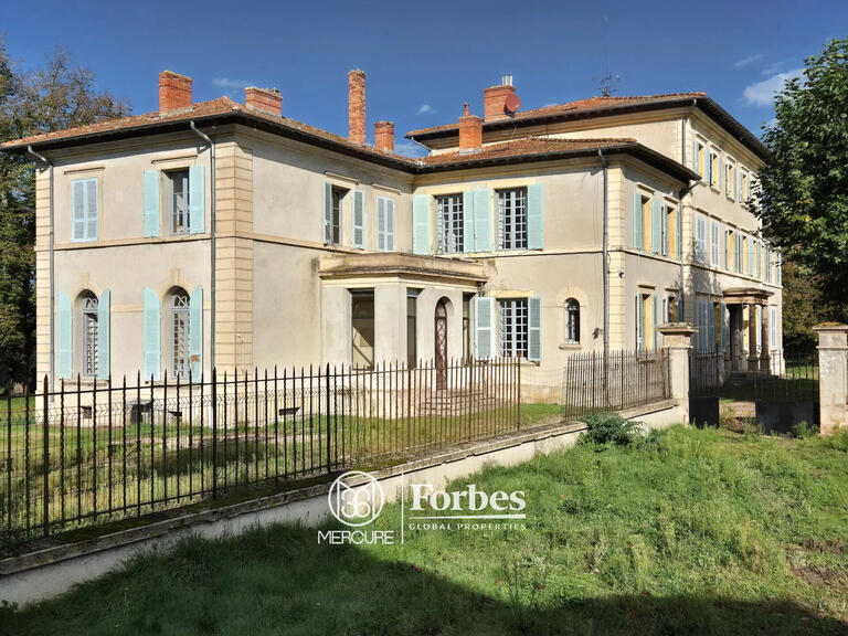 Château Feurs - 6 chambres - 1191m²